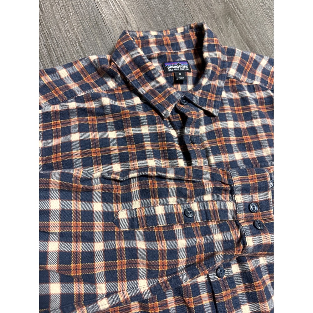 Patagonia Mens Organic Cotton Plaid Flannel Shirt Navy Orange Blue Size Medium
